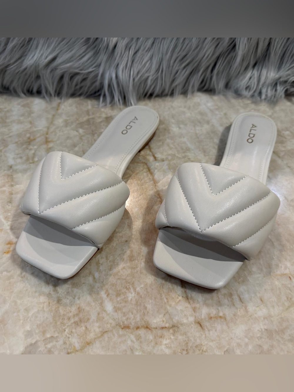 ALDO Women's MONIQ100 Quilted Off White Slide Sandals. New